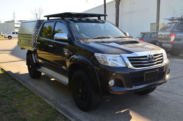toyota hilux dual cab with mrt canopy